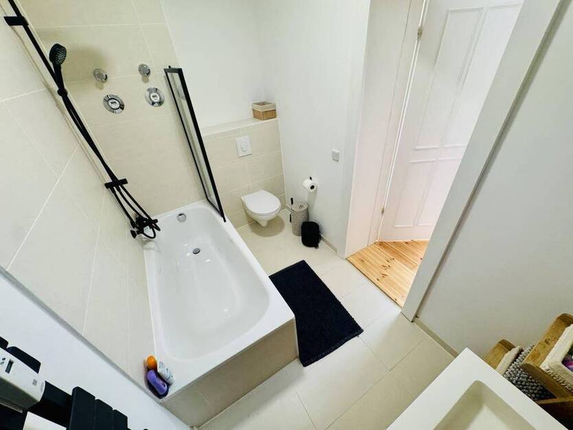 Toplage Prenzlauer Berg - Möbliertes Apartment am Helmholtzplatz!