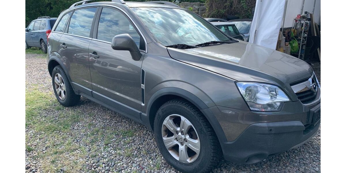 Opel Antara 169.000 km 3.999 € Berlin 10829