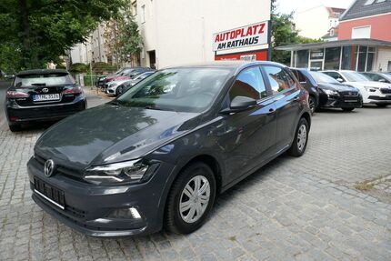 VW Polo 64.380 km 8.950 &euro; Berlin-Tempelhof 12105