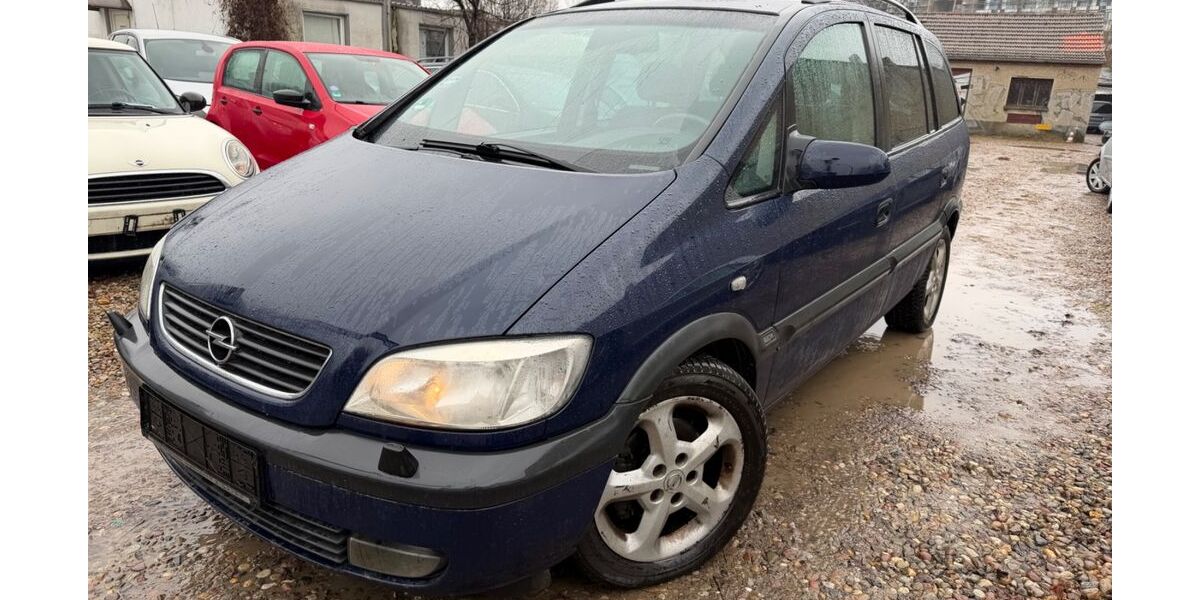 Opel Zafira 208.000 km 2.450 &euro; Berlin 10245