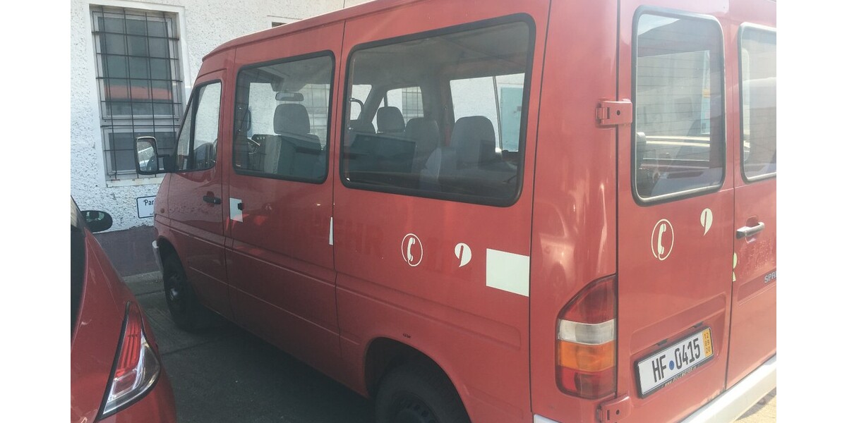 Mercedes-Benz Sprinter 178.000 km 8.300 &euro; Berlin 10178