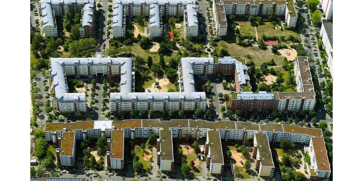 Etagenwohnung Berlin Alt-Hohenschönhausen - 4 Zimmer, 91 m&sup2;, 1.456&euro; | Angebot:26552314