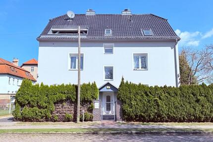 Wohnung Falkensee - 2 Zimmer, 90 m&sup2;, 1.350&euro; | Angebot:26346965