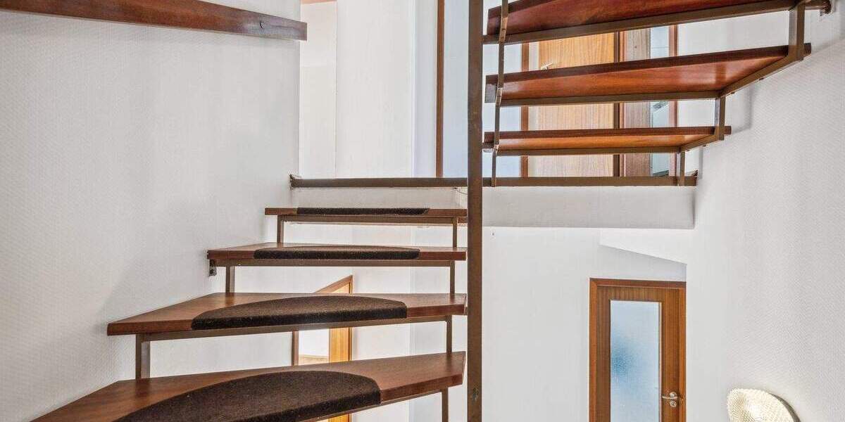 Reihenmittelhaus Berlin Dahlem - 5 Zimmer, 143 m&sup2;, 1.190.000&euro; | Angebot:26112024