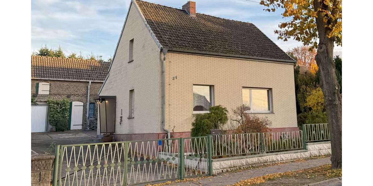Haus zum Kaufen in Hennickendorf 359.000 € 100 m² 3 zimmer