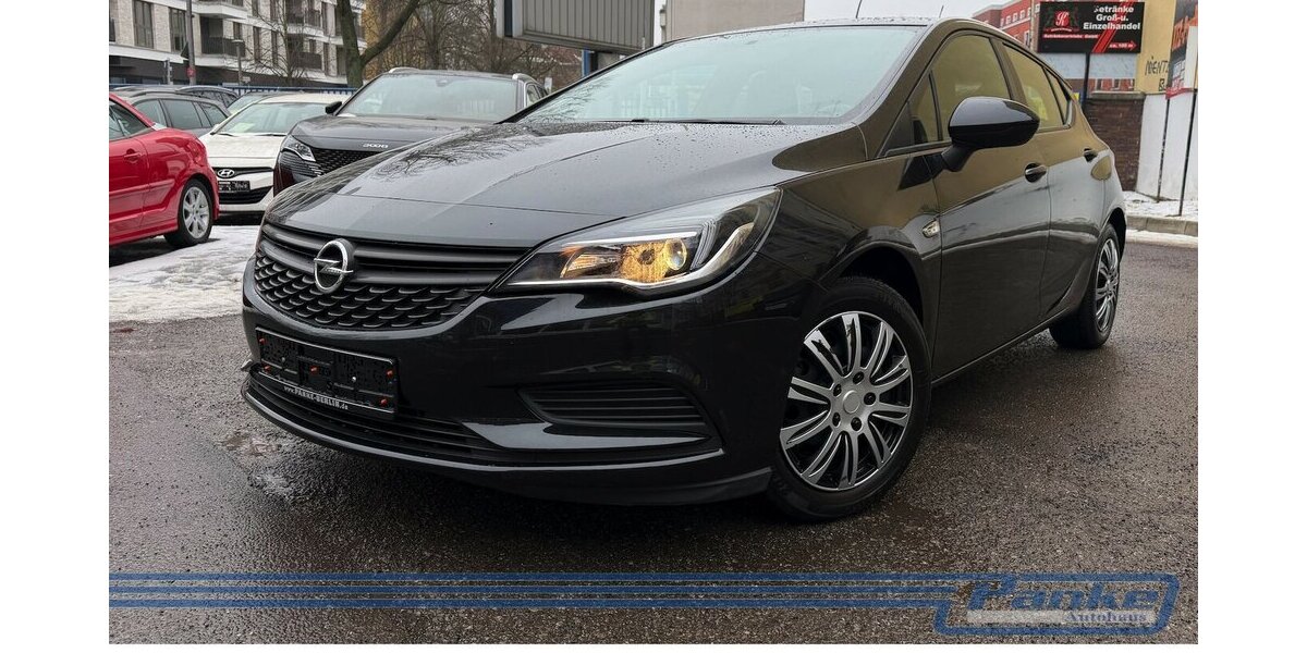 Opel Astra Selection*Tempo*SHZ*Ambiete*SR+WR* 36.084 km 8.890 &euro; Berlin 13187