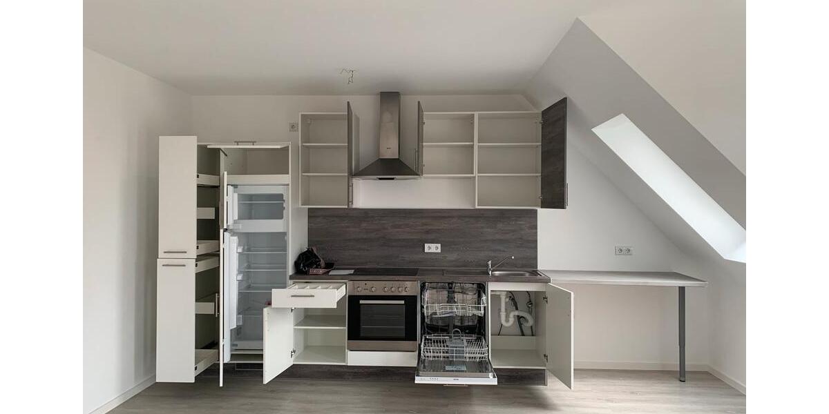 Dachgeschoßwohnung Brieselang - 3 Zimmer, 80 m&sup2;, 1.200&euro; | Angebot:25932795