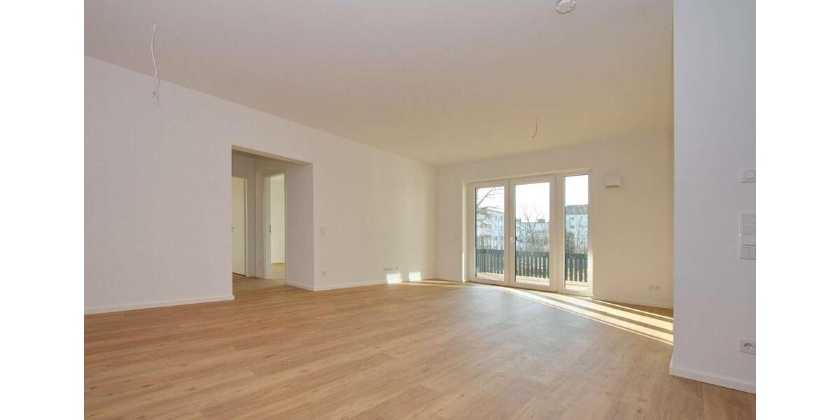 Etagenwohnung Berlin Lichtenberg - 4 Zimmer, 110 m&sup2;, 2.490&euro; | Angebot:25352810