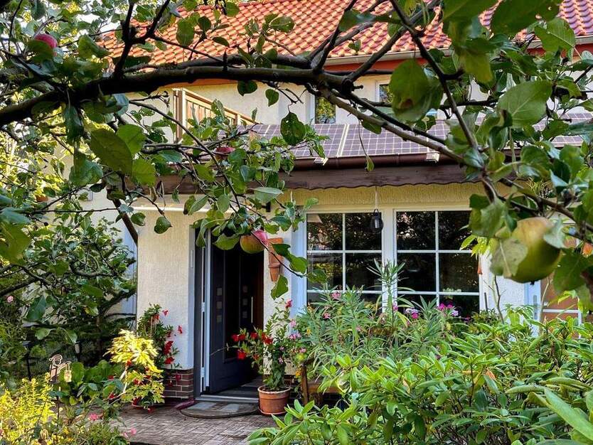 Wohnen Tür an Tür mit Kindern, Eltern oder Freunden - EFH + Grundstück zum bauen 6 zimmer