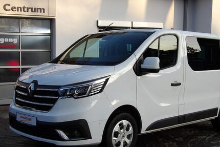 Renault Trafic 10.383 km 27.590 &euro; Potsdam 14482