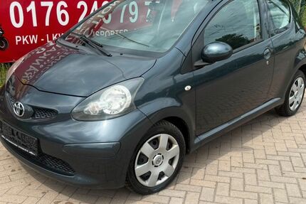 Toyota Aygo (X) 129.300 km 3.790 &euro; Berlin 13127