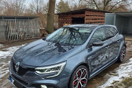 Renault Megane 2.809 km 43.890 &euro; Berlin 13127