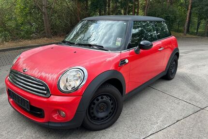 Mini ONE 156.647 km 890 &euro; Velten 16727