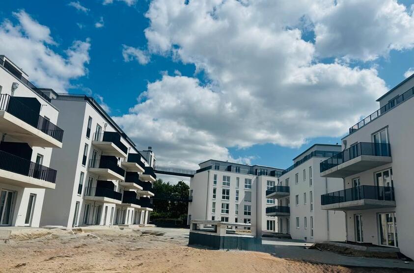 Neubau-3-Zimmer-Wohnung mit Terrasse – Exklusiv, 5 Jahre Mietdauer zimmer