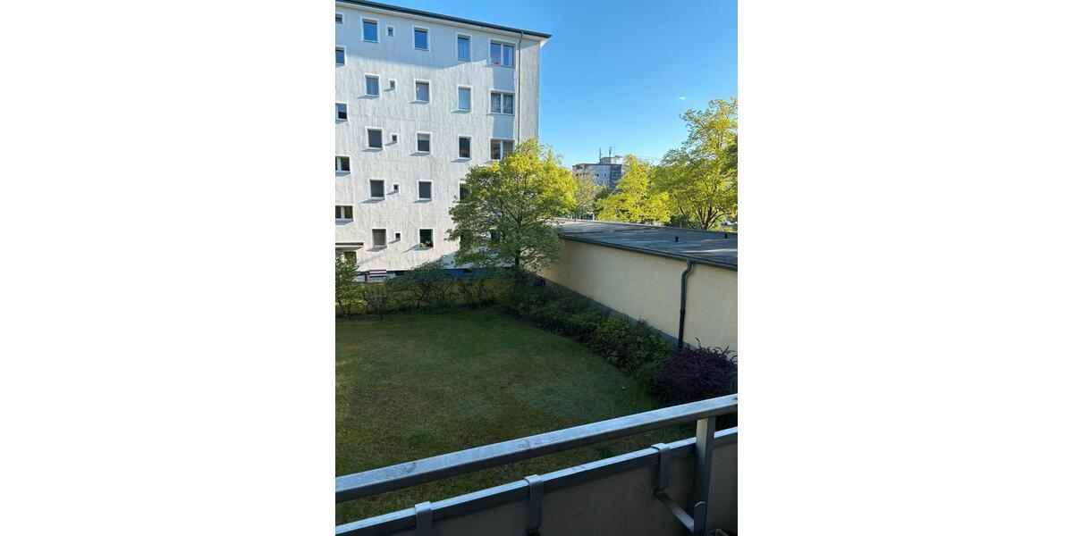 Etagenwohnung Berlin Tempelhof-Schöneberg - 1 Zimmer, 35 m&sup2;, 215.000&euro; | Angebot:26708683