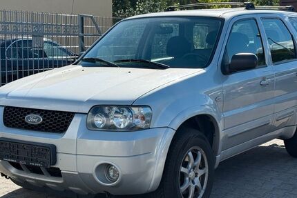 Ford Maverick 278.000 km 2.590 &euro; Blankenfelde-Mahlow 15827