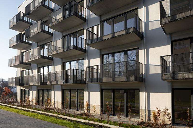 Etagenwohnung Berlin Marzahn-Hellersdorf - 4 Zimmer, 83 m&sup2;, 1.170&euro; | Angebot:26028555