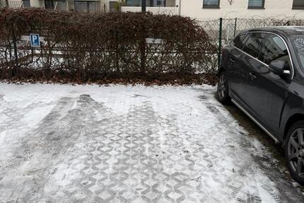 Garagen / Stellplätze Berlin Spandau - 69&euro; | Angebot:24734112