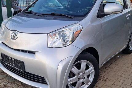 Toyota IQ 30.000 km 8.900 &euro; Berlin Weißensee-Pankow 13086