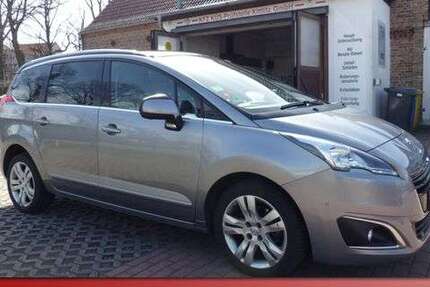 Peugeot 5008 118.223 km 12.980 € Potsdam 14480
