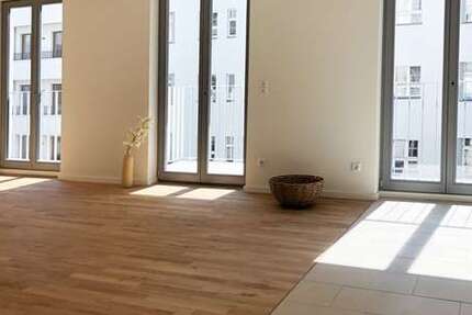 Wohnung Berlin Charlottenburg-Wilmersdorf - 3 Zimmer, 89 m&sup2;, 2.029&euro; | Angebot:26561129