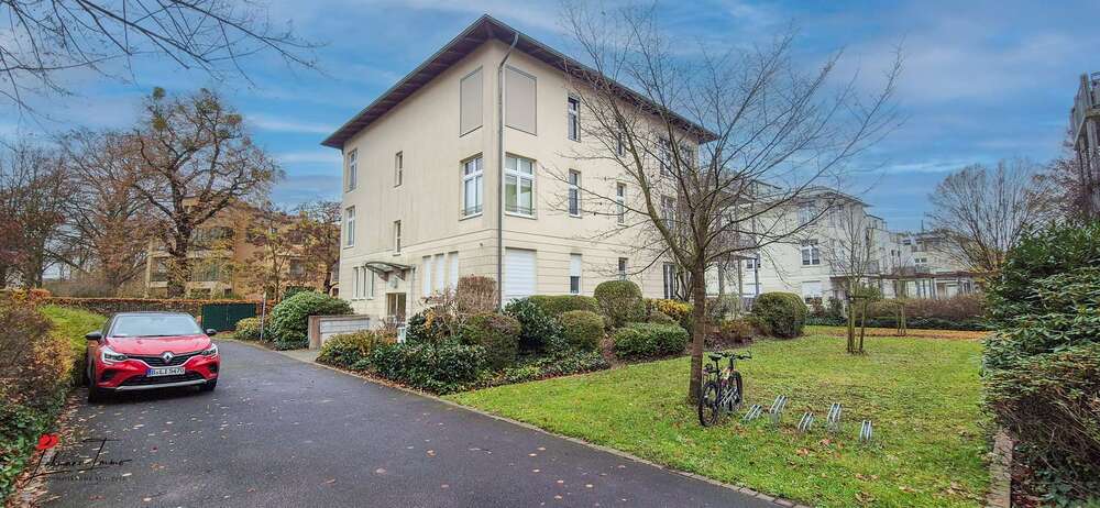 Wohnen am Tiefen See – 2-Zimmer-Wohnjuwel mit Balkon & Tiefgaragenstellplatz 2 zimmer