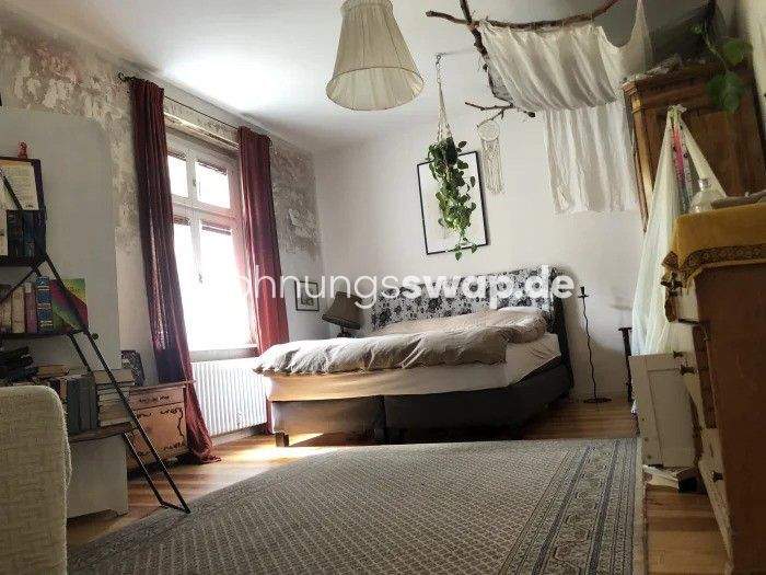 Etagenwohnung Berlin Kreuzberg - 3 Zimmer, 105 m&sup2;, 1.000&euro; | Angebot:26024901