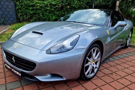 Ferrari California 78.000 km 97.900 € Berlin 10827