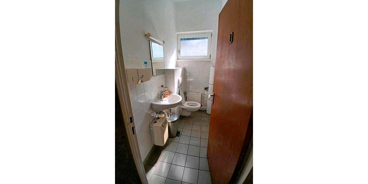 Etagenwohnung Berlin Spandau - 5 Zimmer, 16 m&sup2;, 470&euro; | Angebot:26095093