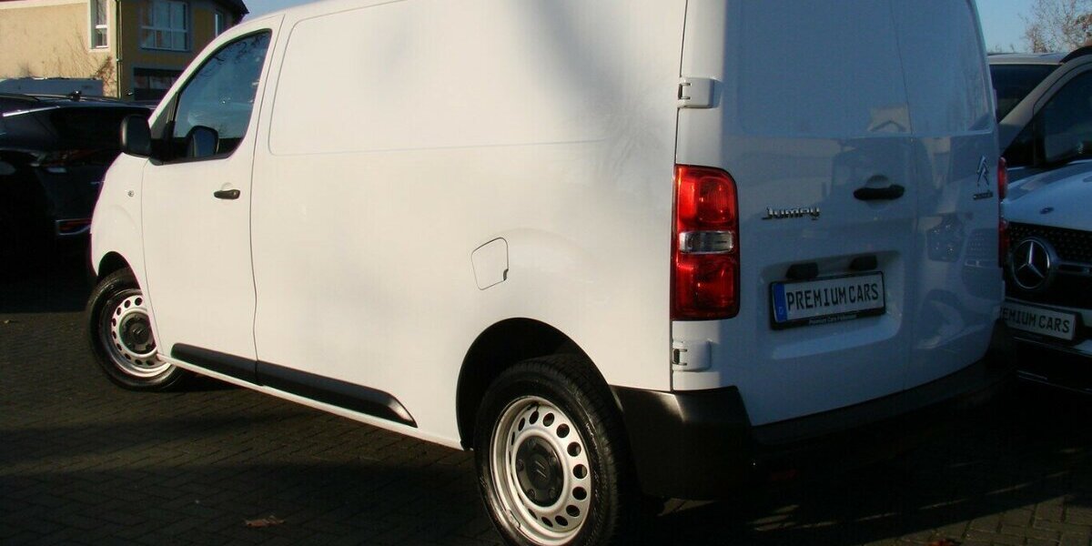 Citroen Jumpy 2,0d L2 Kasten Club M erhöhte Nutzlast Kamer 42.692 km 16.980 &euro; Falkensee 14612
