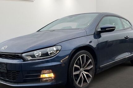 VW Scirocco 83.723 km 10.999 € Berlin 12681