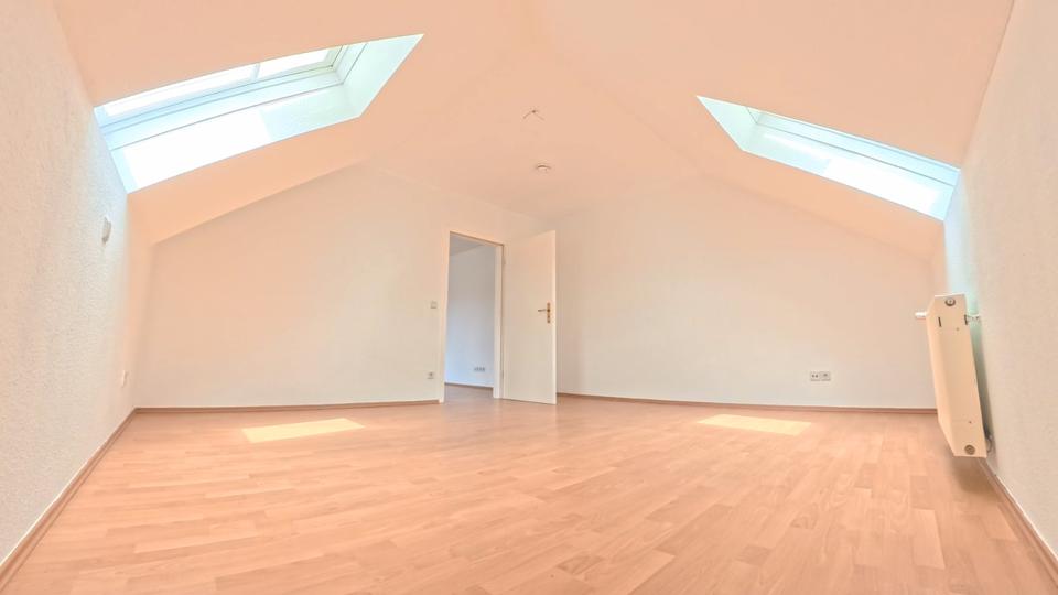 Dachgeschoßwohnung Erkner - 2 Zimmer, 67 m&sup2;, 189.000&euro; | Angebot:26516362
