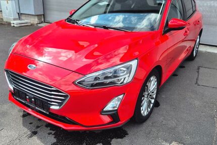 Ford Focus 10.761 km 16.990 &euro; Berlin 13435