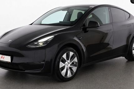 Tesla Model Y 28.055 km 34.880 &euro; Berlin 12103