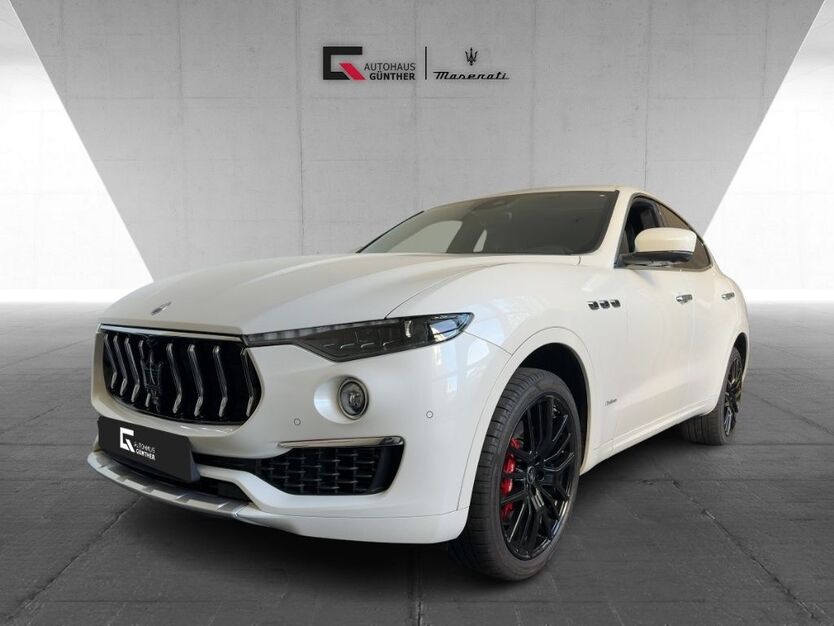 Maserati Levante 52.356 km 55.550 € Berlin 10587