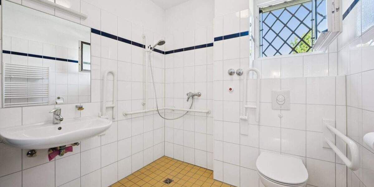 Einfamilienhaus Berlin Zehlendorf - 8 Zimmer, 224 m&sup2;, 1.590.000&euro; | Angebot:25755470