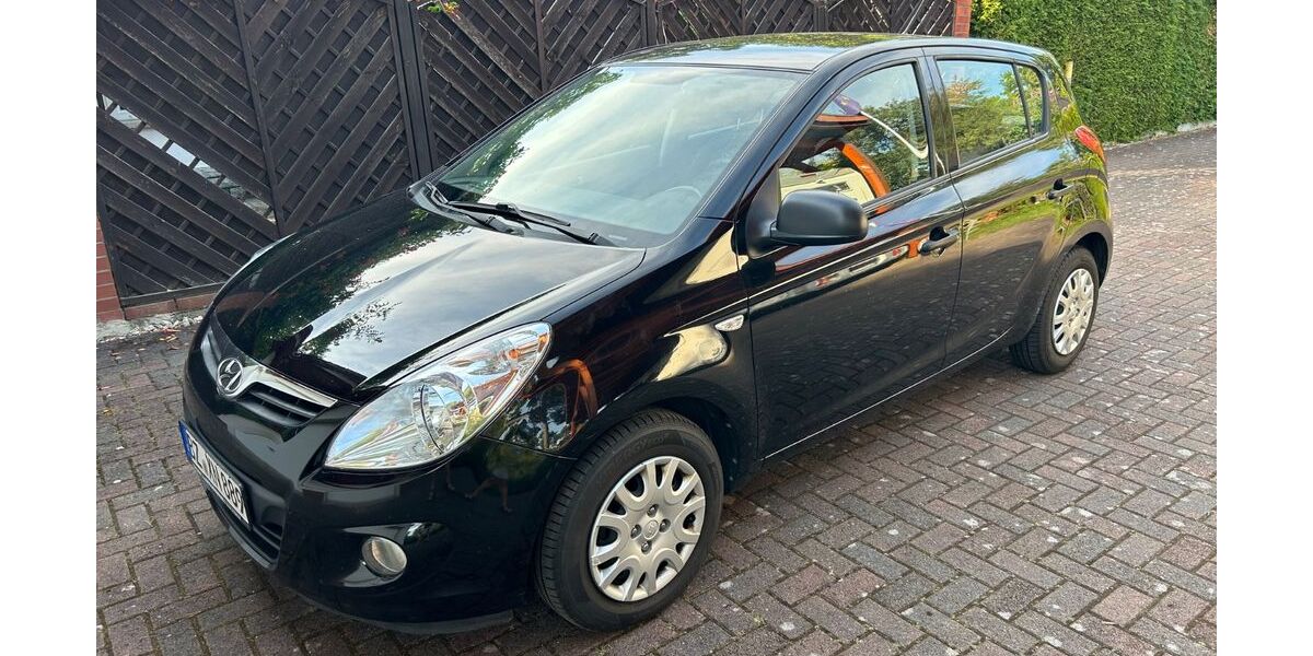 Hyundai i20 78.750 km 3.600 &euro; Falkensee 14612