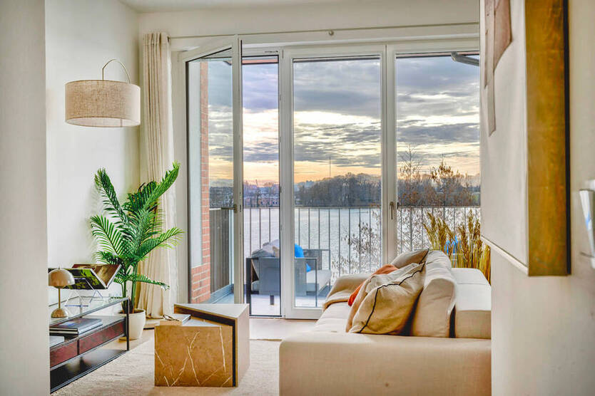 Traumhafte 3-Zimmer-Wohnung an der Havel mit Loggia & Wasserblick - Showroom SaSo geöffnet