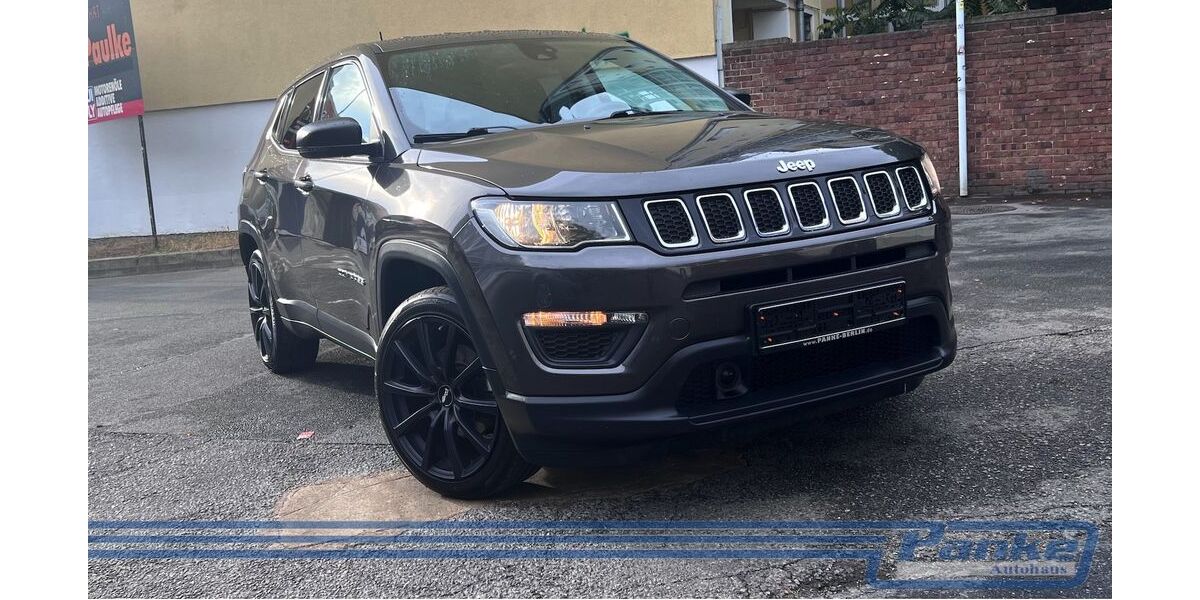 Jeep Compass 118.275 km 11.790 &euro; Berlin - Pankow 13187