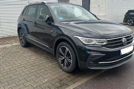 VW Tiguan 44.450 km 27.999 &euro; Berlin 12109