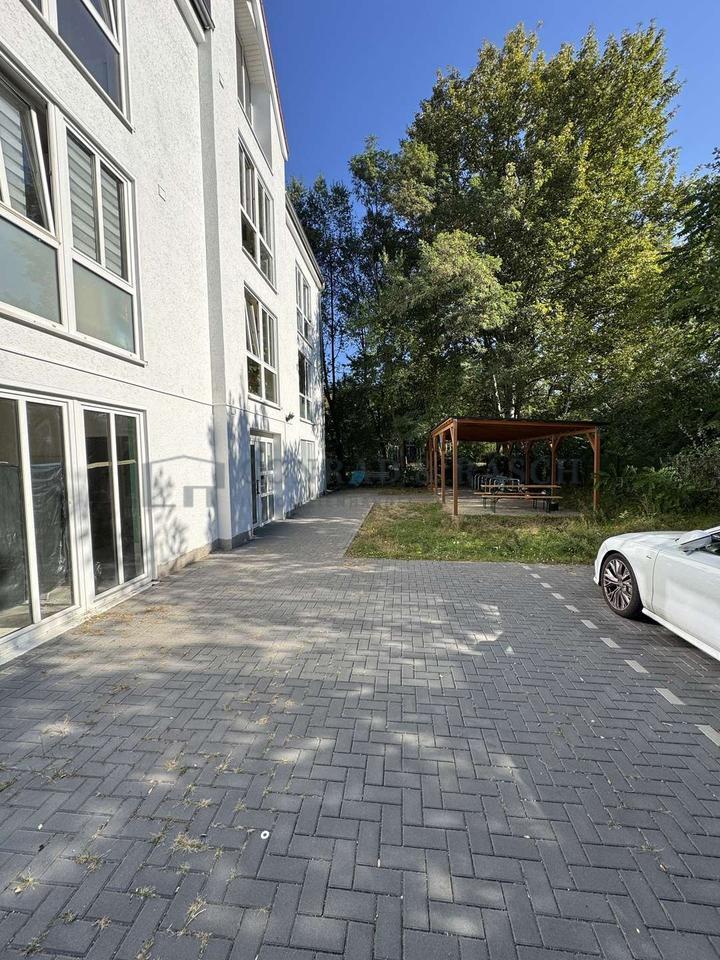 Geräumige 4-Zimmer-Wohnung mit Stellplatz – Ihr neues Zuhause wartet zimmer