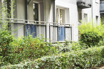 PRAKTISCHE HOCHPARTERRE-WOHNUNG MIT GROSSEM BALKON IM BEGEHRTEN BAYERISCHEN VIERTEL! 2 zimmer