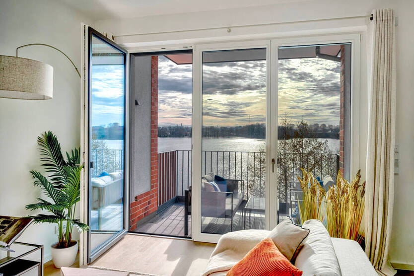 Traumhafte 3-Zimmer-Wohnung an der Havel mit Loggia & Wasserblick - Showroom SaSo geöffnet