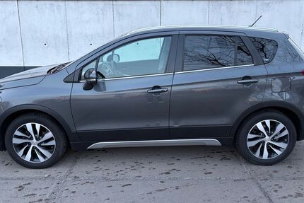 Suzuki SX4 50.132 km 17.900 &euro; Berlin 13585