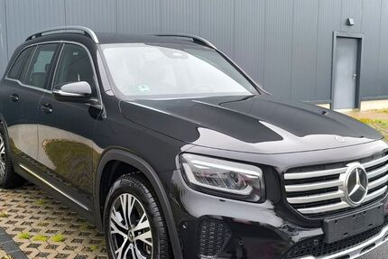Mercedes-Benz GLB 200 14.854 km 35.999 € Mahlow 15831