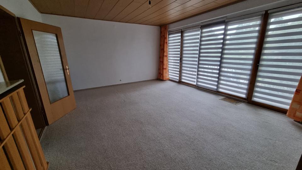 Etagenwohnung Berlin Marzahn-Hellersdorf - 4 Zimmer, 142 m&sup2;, 1.275&euro; | Angebot:24851411