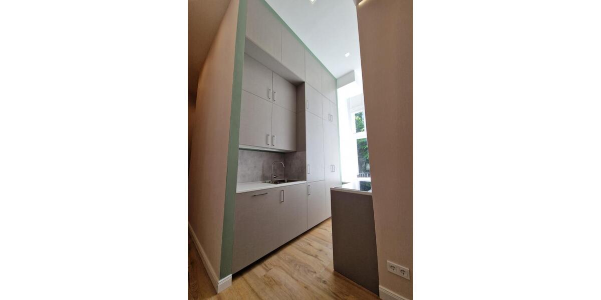 Erdgeschoßwohnung Berlin Charlottenburg-Wilmersdorf - 1 Zimmer, 38 m&sup2;, 1.000&euro; | Angebot:25402527