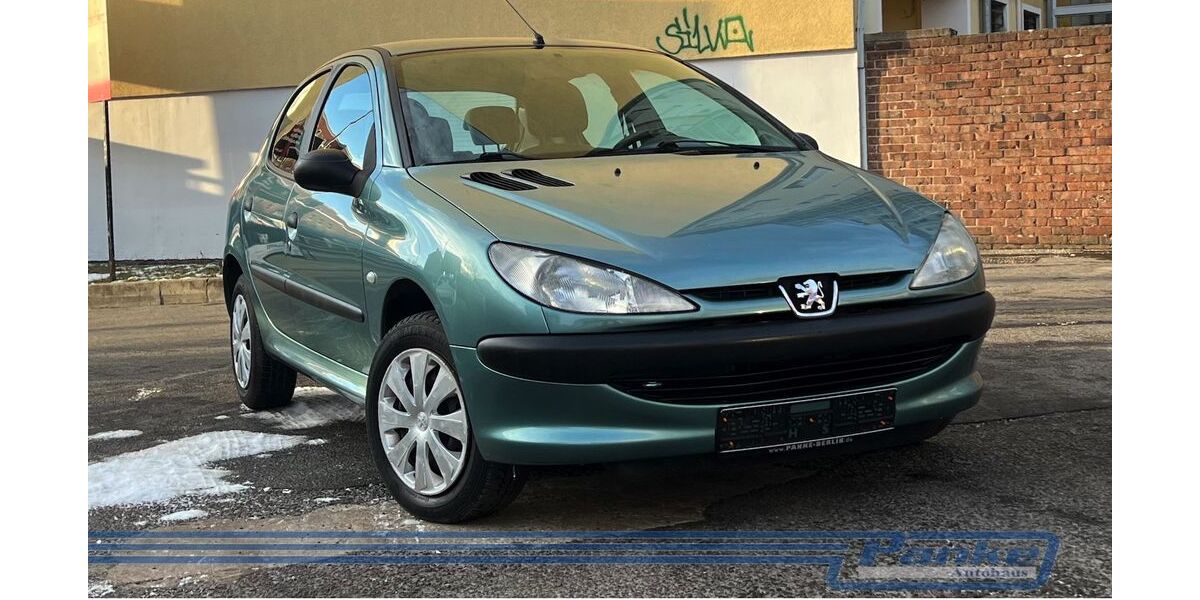 Peugeot 206 104.725 km 980 &euro; Berlin - Pankow 13187