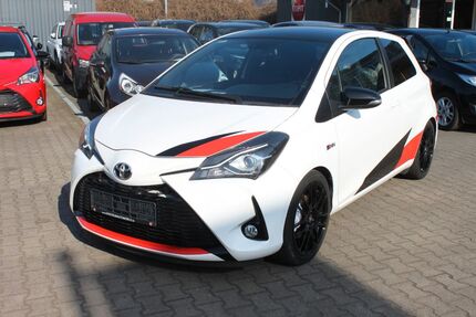 Toyota Yaris 50.000 km 20.900 &euro; Berlin 12057