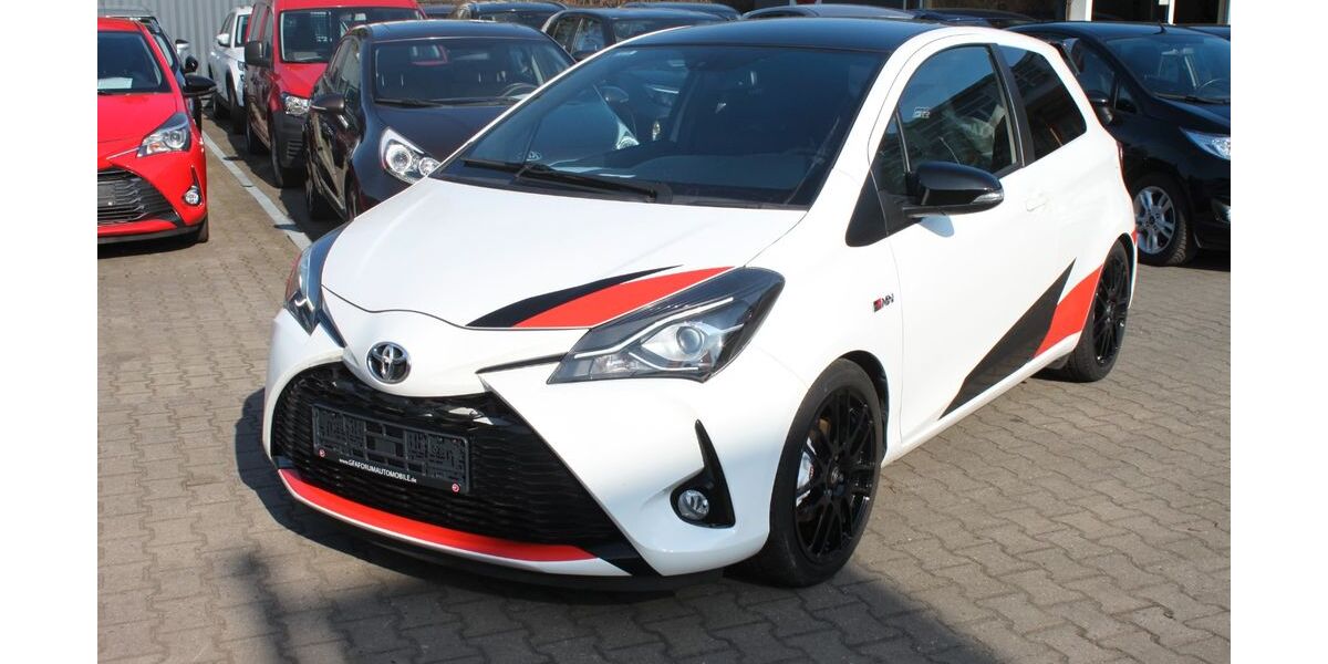 Toyota Yaris 50.000 km 20.900 &euro; Berlin 12057